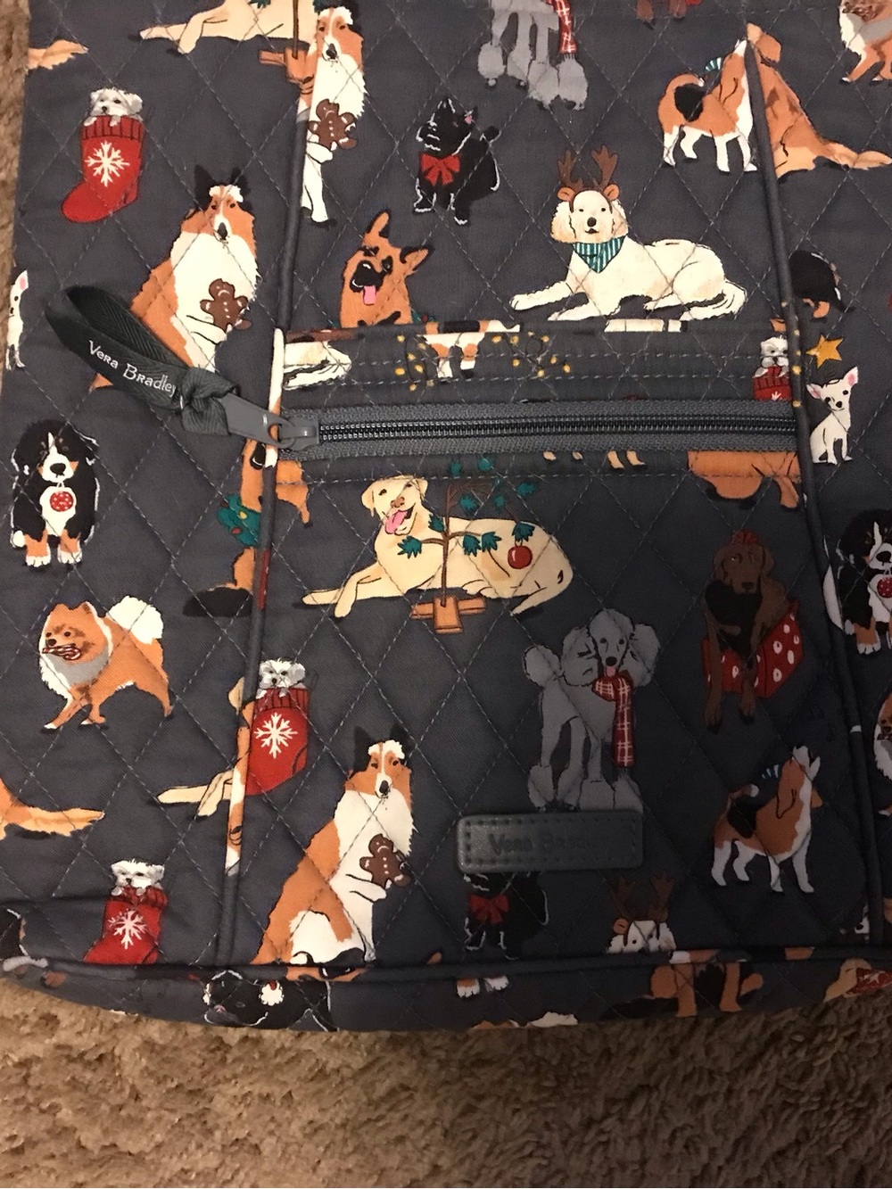 Vera Bradley Hipster Crossbody Quilted Purse/Bag Holiday Dogs - Picture 7 of 9